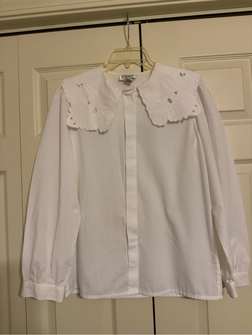 White Button-Front Blouse with Scalloped Eyelet Collar